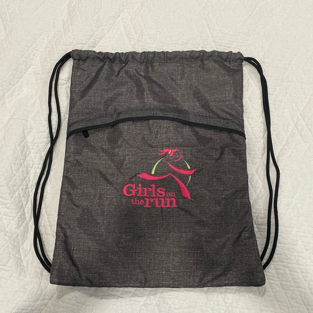 NEW Girls on the Run heavy drawstring backpack